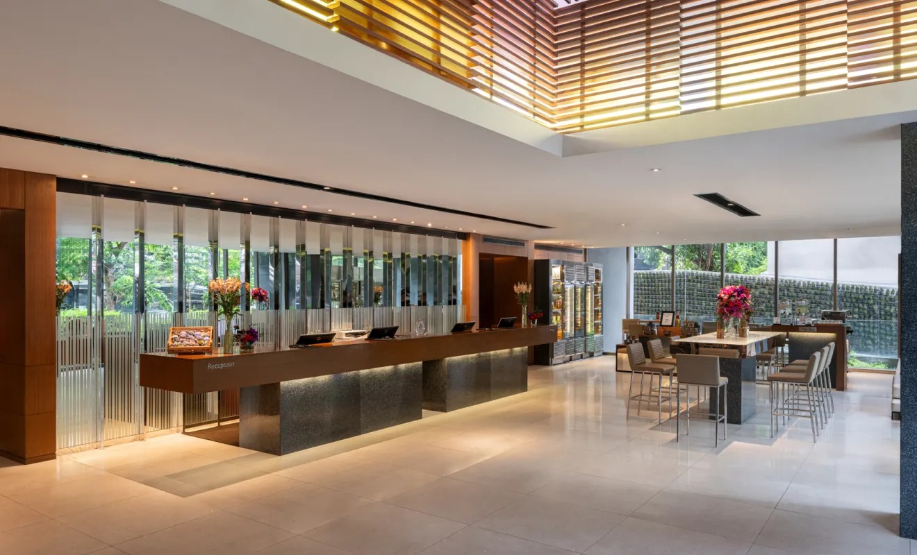 ���ޥ� �Х󥳥������ӡ�(���᡼��)